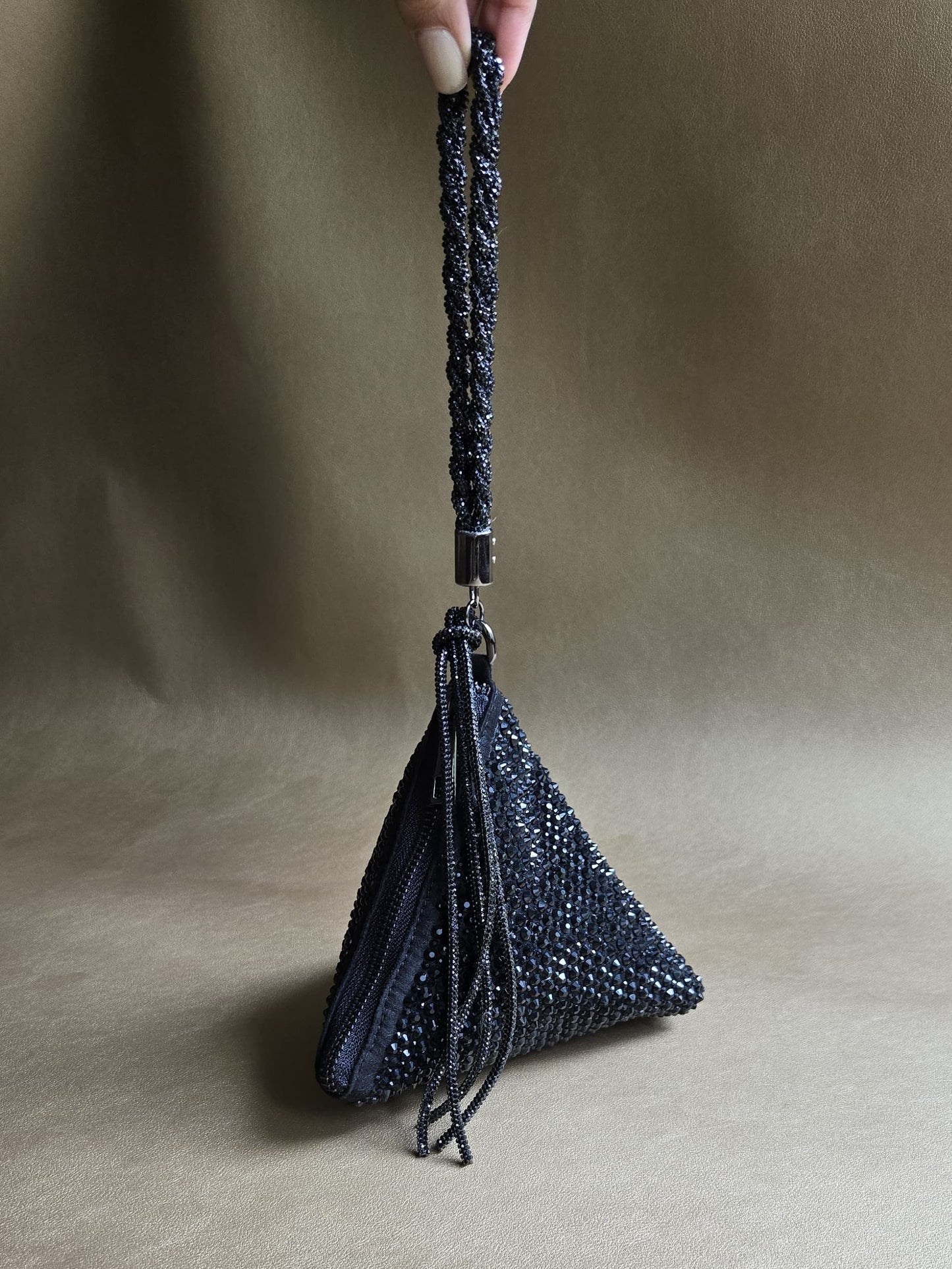 Delhi Wristlet - Black