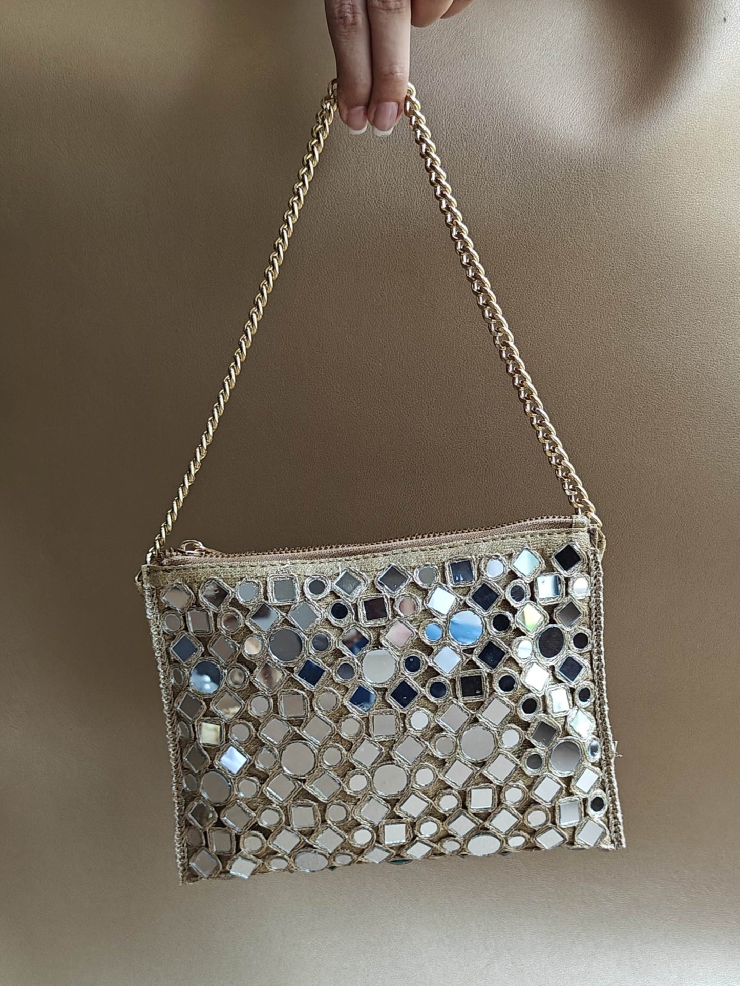 Mirror Sling