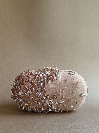 Capsule Clutch