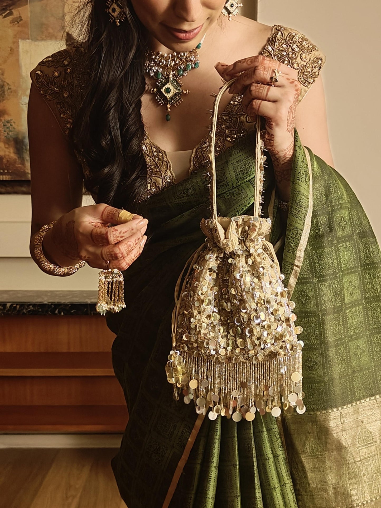 Pataka Potli