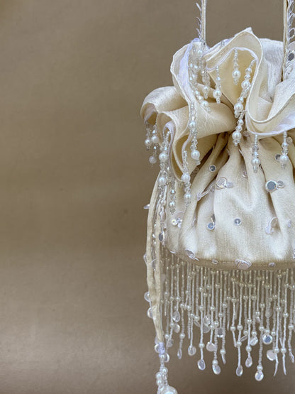 Anaar Potli Bag in Pearl White