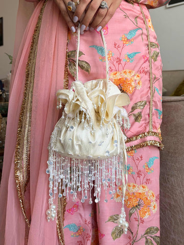 Anaar Potli Bag in Pearl White
